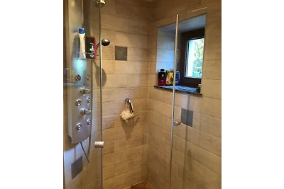 Ferienhaus mit Pool zum Träumen