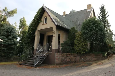 Ferienhaus mit Pool zum Träumen