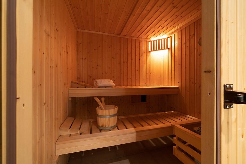 Relaxen Sie in der hauseigenen Sauna!