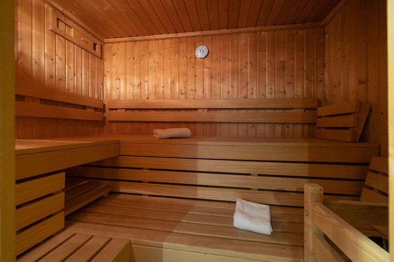 Relaxen Sie in der hauseigenen Sauna!
