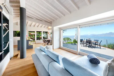Villa Vela