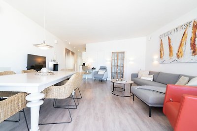 Ferienwohnung "Hafenkino 23 - BeachBay"