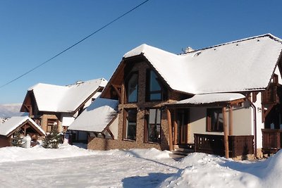 Vila Maroš