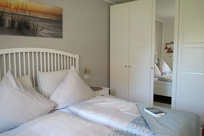 Ferienwohnung "Rügenstrand"