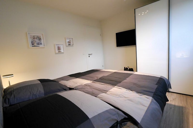 Küstenkind Kellenhusen - Deine Ferien - Smart-TV im Schlafzimmer