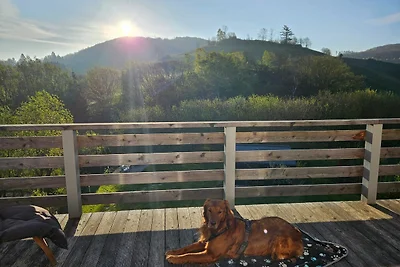 Naturverliebt am Diemelsee - Bergblick