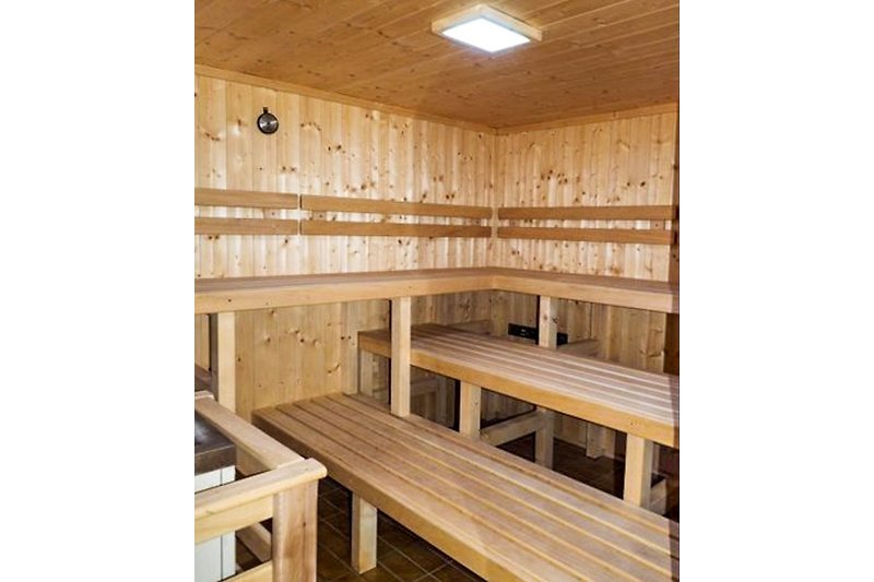 Sauna unterhalb der Wohnung