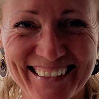 Frau .. Daniela +30 698 696 4894