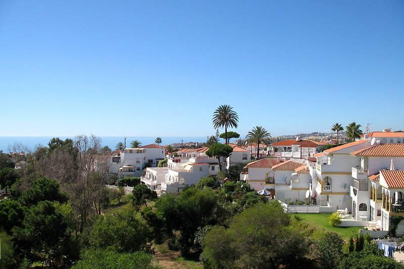 Blick über El Faro zum Meer
