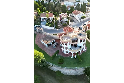 Casa 137 - Appartamento al piano inferiore sinistro