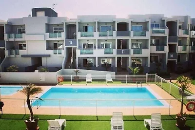 Sunset Suite in Corralejo Sun, großer Pool mit Sonnenliegen, ruhig, zentral, sicher.
