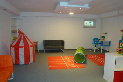 (TRA7b) "Residenz Windrose" App.6