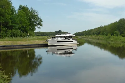 Natural Yachts | Yachtcharter