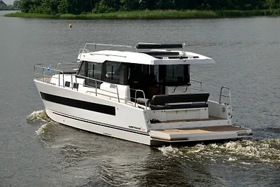 Natural Yachts | Yachtcharter