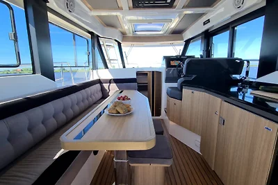 Natural Yachts | Yachtcharter