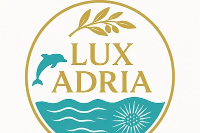 Villa mit großem Pool, 500 m vom Strand entfern