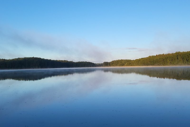 Ein Morgen am See