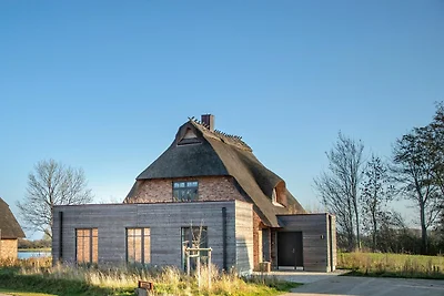 Reetdorf Atelierhaus Erlenstamm