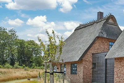 Reetdorf Malerhaus Leuchtturm