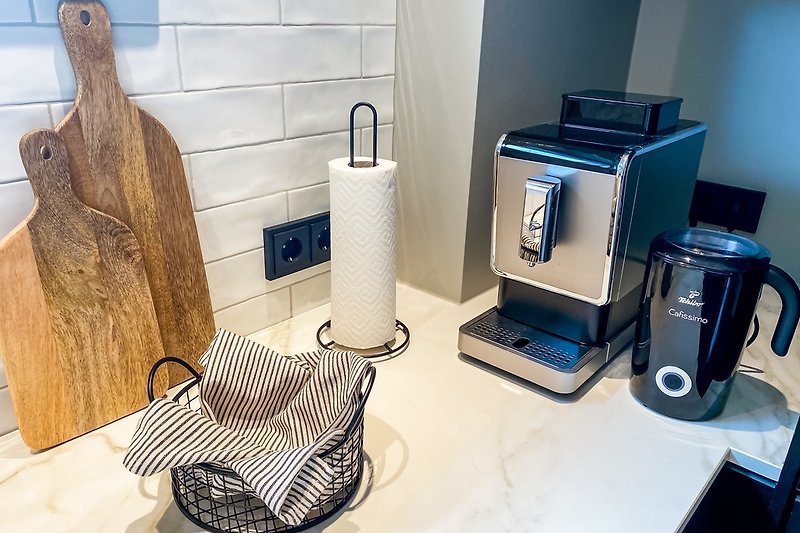 Kaffeevollautomat mit Milchaufschäumer