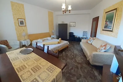 CASA SAGLIA Posizione tranquilla nel centro della città