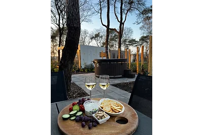 De Strandhoed - Boshuys met hottub