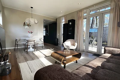 De Strandhoed - Boshuys met hottub