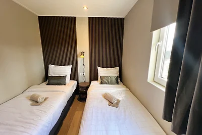 De Strandhoed - Boshuys met hottub