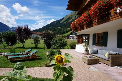 Bernhard Country House in the Lech Nature Park