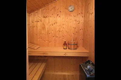 Dänisches Holzhaus mit Sauna in Strandnähe