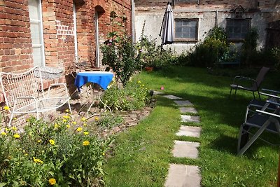 Fewo im Bauernhaus mit idyllischem Innenhof u...