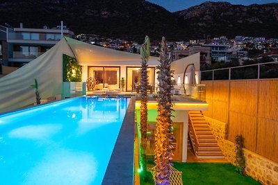 Stijlvolle moderne luxe villa