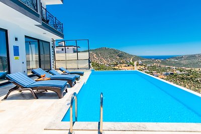 Villa con vistas al mar Antalya-Kalkan