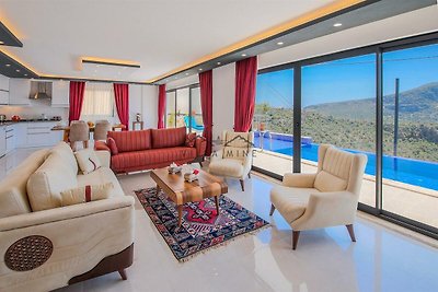 Villa mit traumhaufer Landschaft in Kalkan