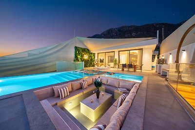 Stijlvolle moderne luxe villa