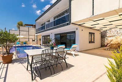 Villa mit traumhaufer Landschaft in Kalkan