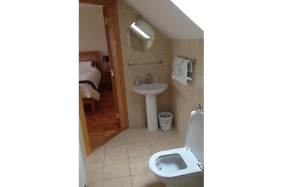 Cottage Dingleview