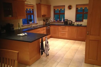 Cottage Dingleview