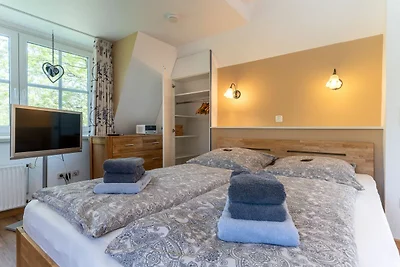 Huus Avelia, Apartment Dachgeschoss