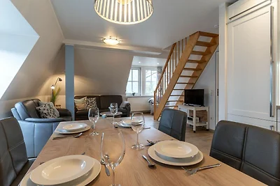 Huus Avelia Dachgeschoss-Ferienwohnung mit Ba...