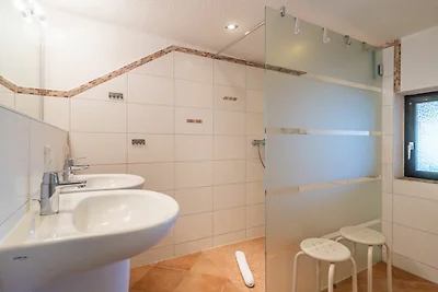Gästehaus Nordlicht – Wohnung 05 | Geräumige ...