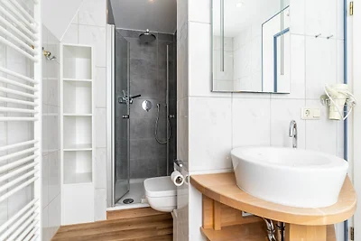 Huus Avelia, Apartment Dachgeschoss