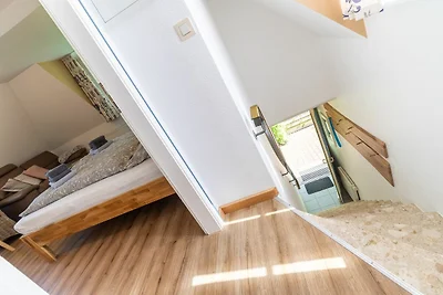 Huus Avelia, Apartment Dachgeschoss