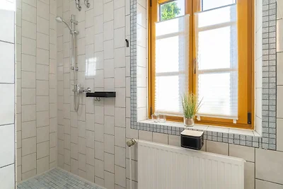 Landhaus Liebheimelig Ferienwohnung "Wellenre...