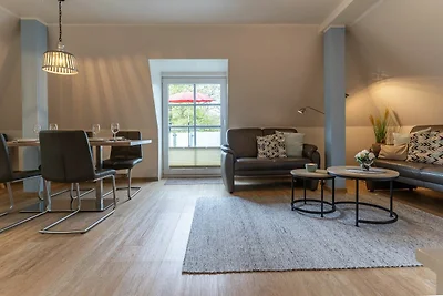 Huus Avelia Dachgeschoss-Ferienwohnung mit Ba...