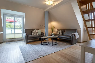 Huus Avelia Dachgeschoss-Ferienwohnung mit Ba...