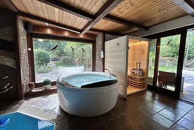 Ferienhaus mit Schwimmbad & Sauna