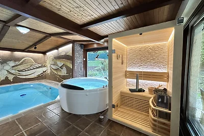 Ferienhaus mit Schwimmbad & Sauna