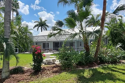 Villa Coral Cove