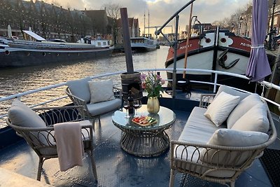 The Luxury Boat